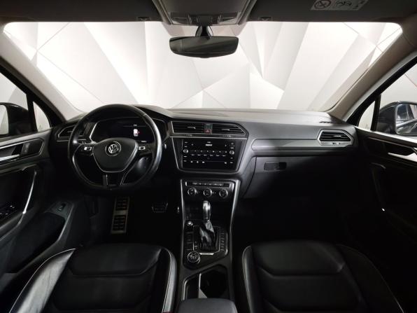 Volkswagen Tiguan II с пробегом 2018 года, цена 2 581 000 рублей, 118462 км, внедорожник, Автокод Объявления