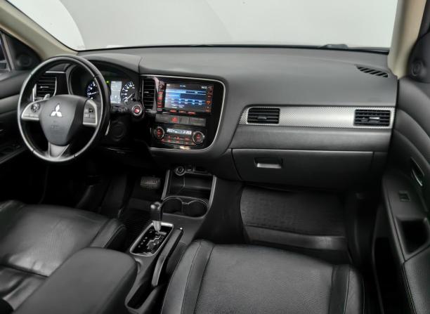 Mitsubishi Outlander III с пробегом 2012 года, цена 1 188 000 рублей, 190817 км, внедорожник, Автокод Объявления