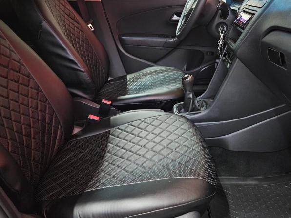Volkswagen Polo V с пробегом 2014 года, цена 915 000 рублей, 142309 км, седан, Автокод Объявления