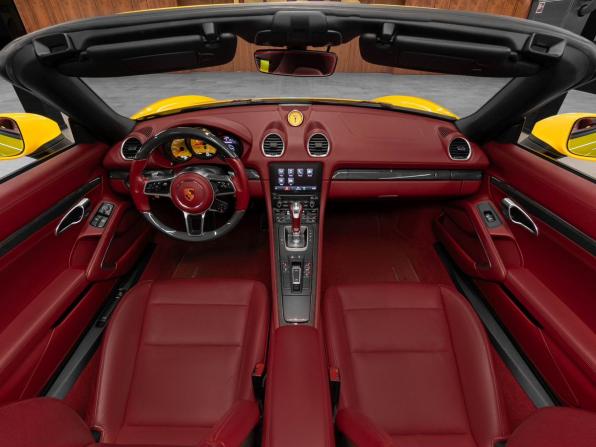 Porsche Boxster IV 718 (982) с пробегом 2018 года, цена 9 000 000 рублей, 45439 км, родстер, Автокод Объявления
