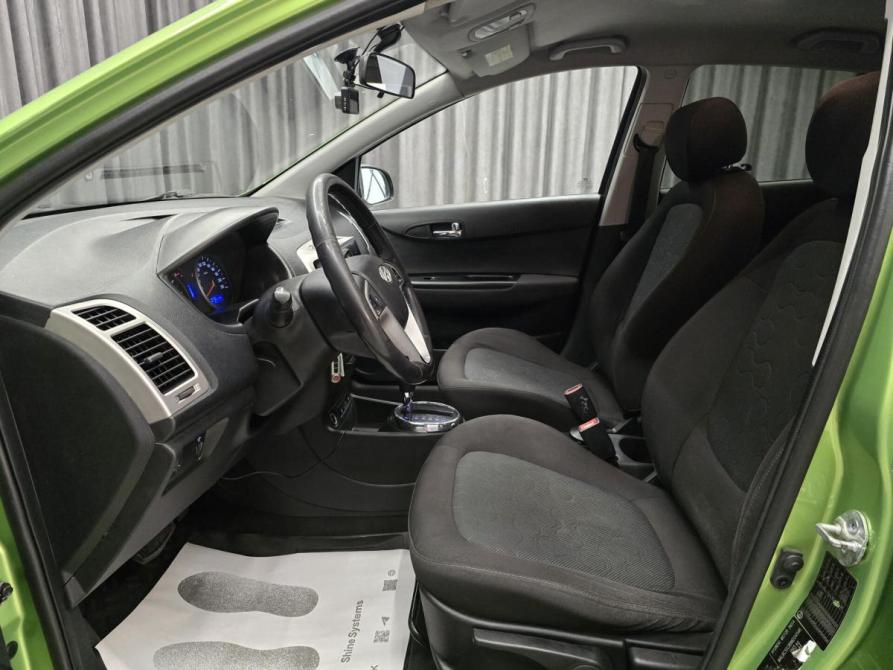 Hyundai i20 I Красноярск  - изображение 13