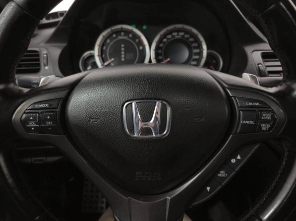 Honda Accord VIII Рестайлинг с пробегом 2011 года, цена 1 250 000 рублей, 189473 км, седан, Автокод Объявления