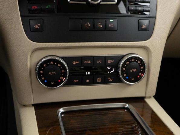 Mercedes-Benz GLK-Класс I (X204) Рестайлинг с пробегом 2012 года, цена 2 199 050 рублей, 121895 км, внедорожник, Автокод Объявления