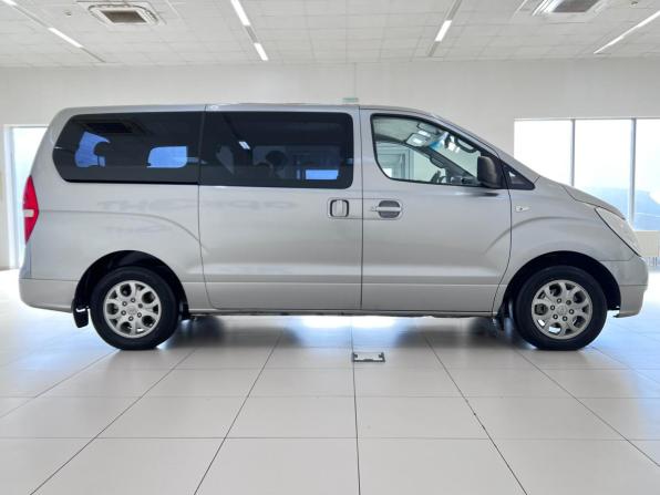 Hyundai Grand Starex I с пробегом 2011 года, цена 1 500 000 рублей, 212928 км, минивэн, Автокод Объявления