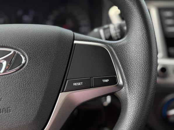Hyundai Solaris II Рестайлинг с пробегом 2021 года, цена 1 790 000 рублей, 55171 км, седан, Автокод Объявления