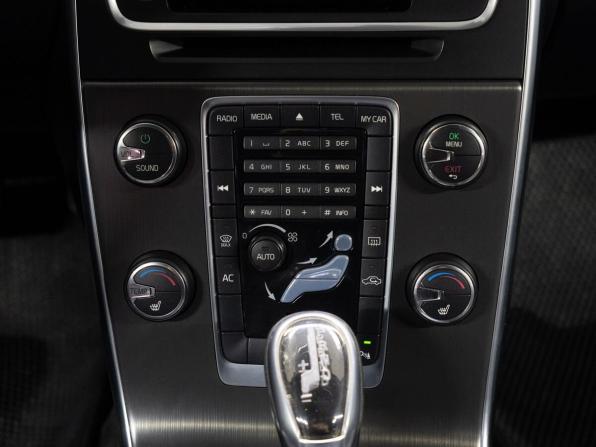 Volvo S60 II с пробегом 2012 года, цена 1 250 000 рублей, 231512 км, седан, Автокод Объявления