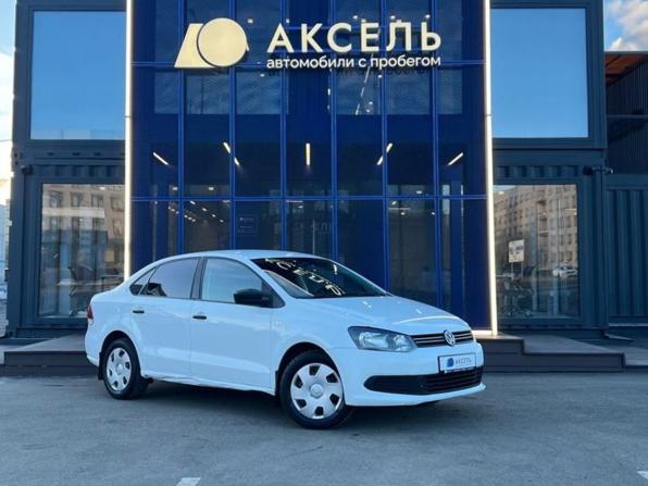 Volkswagen Polo V с пробегом 2014 года, цена 599 000 рублей, 149000 км, седан, Автокод Объявления