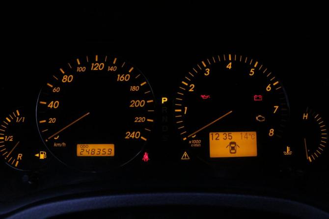 Toyota Avensis II Рестайлинг с пробегом 2006 года, цена 799 000 рублей, 248274 км, седан, Автокод Объявления