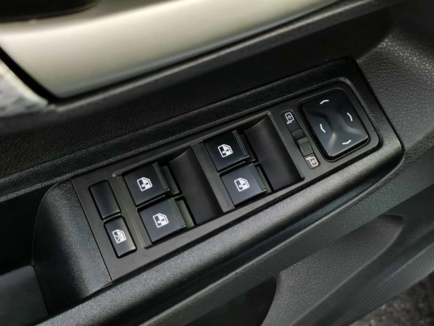 Lada (ВАЗ) Vesta I Санкт-Петербург  - изображение 16