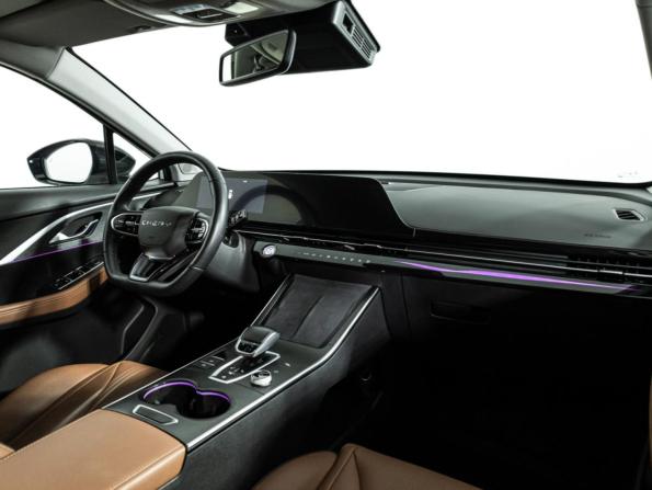 Omoda C5 I с пробегом 2022 года, цена 1 599 000 рублей, 48692 км, внедорожник, Автокод Объявления