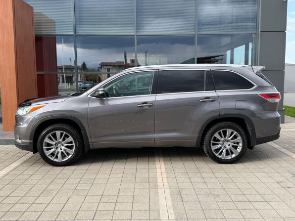 Toyota Highlander III (XU50) с пробегом 2014 года, цена 2 450 000 рублей, 320000 км, внедорожник, Автокод Объявления