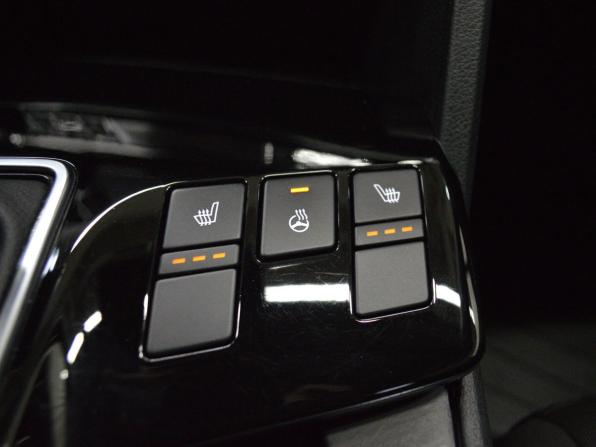 Kia Sportage V с пробегом 2022 года, цена 3 406 000 рублей, 56901 км, внедорожник, Автокод Объявления