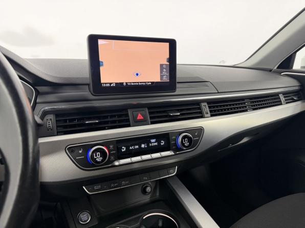 Audi A4 V (B9) с пробегом 2015 года, цена 2 125 000 рублей, 180000 км, седан, Автокод Объявления