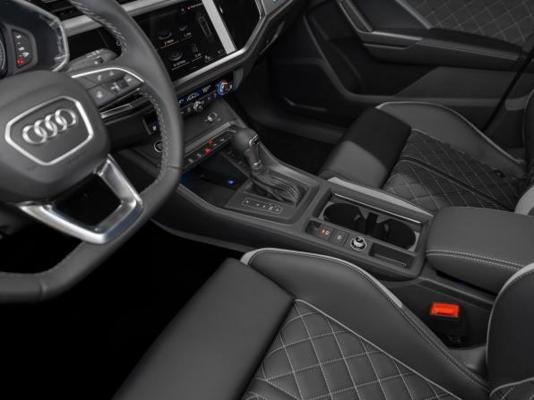 Audi Q3 II (F3) с пробегом 2026 года, цена 4 000 000 рублей, 50 км, внедорожник, Автокод Объявления