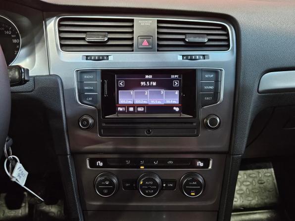 Volkswagen Golf VII с пробегом 2013 года, цена 975 000 рублей, 176091 км, хэтчбек, Автокод Объявления
