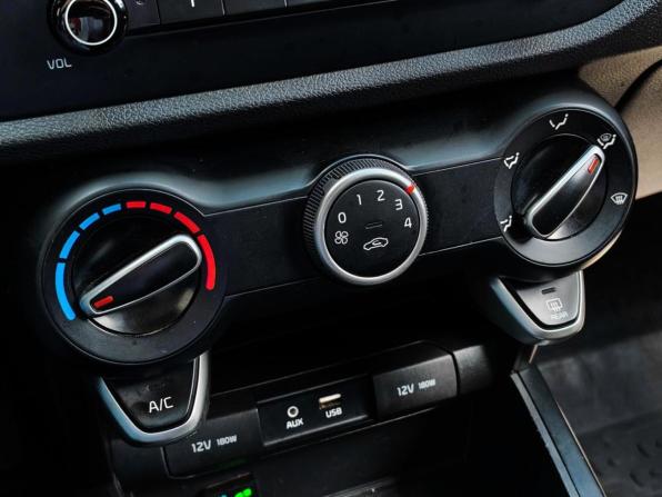 Kia Rio IV с пробегом 2020 года, цена 1 544 000 рублей, 95746 км, седан, Автокод Объявления