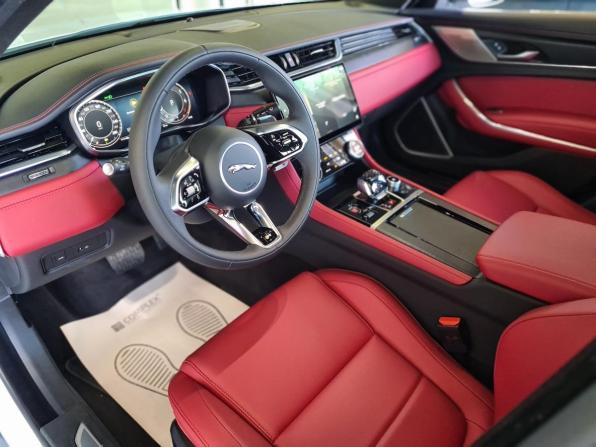 Jaguar XF II Рестайлинг с пробегом 2023 года, цена 5 600 000 рублей, 45 км, седан, Автокод Объявления