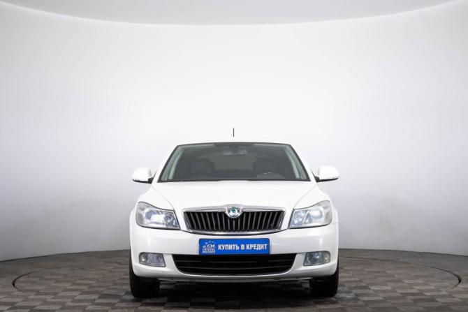 Skoda Octavia II (A5) Рестайлинг с пробегом 2013 года, цена 899 000 рублей, 281000 км, лифтбек, Автокод Объявления