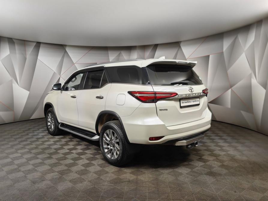 Toyota Fortuner II Рестайлинг Москва  - изображение 4
