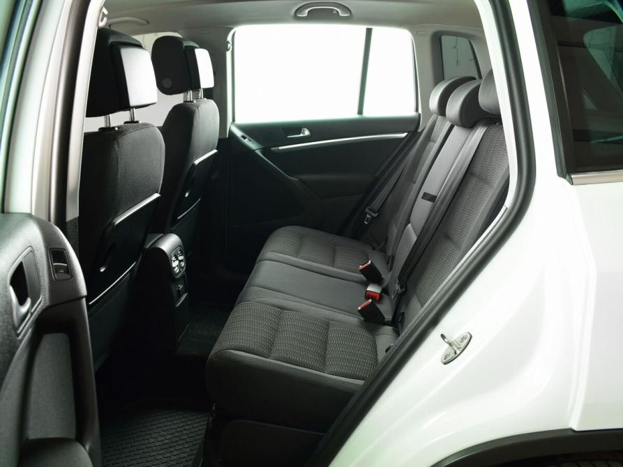 Volkswagen Tiguan I Рестайлинг Кемерово  - изображение 12