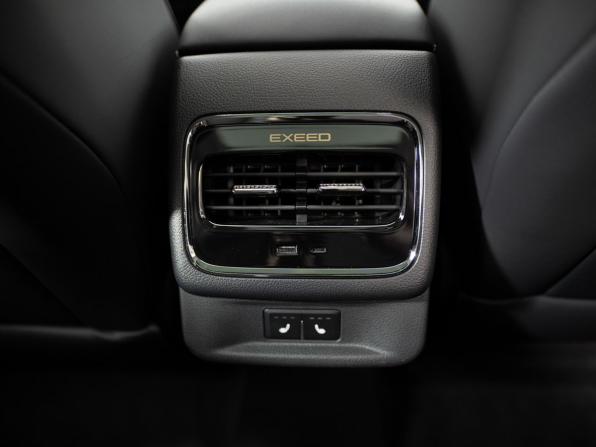 Exeed LX I Рестайлинг 2 с пробегом 2023 года, цена 2 720 000 рублей, 11500 км, внедорожник, Автокод Объявления