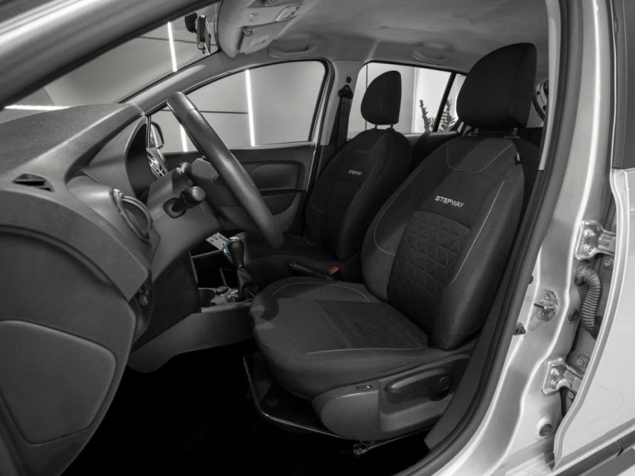 Renault Sandero II Москва  - изображение 11