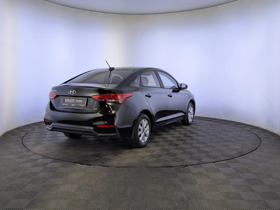 Hyundai Solaris II Москва  - изображение 5