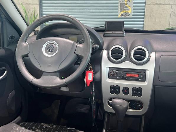 Renault Sandero I с пробегом 2011 года, цена 690 000 рублей, 159153 км, хэтчбек, Автокод Объявления
