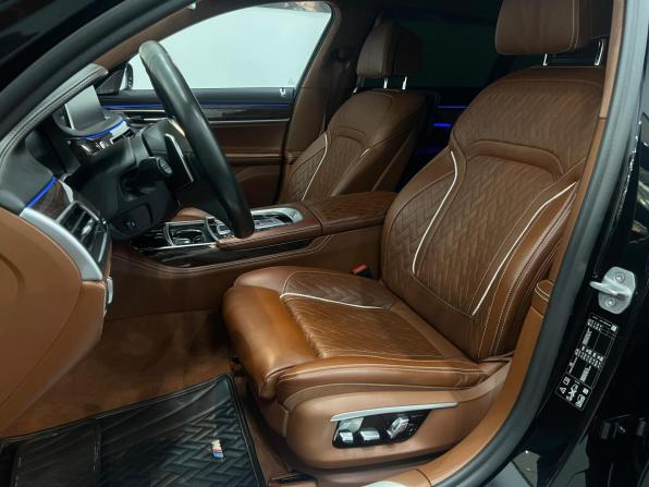 BMW 7 серии VI (G11/G12) Рестайлинг с пробегом 2019 года, цена 8 755 000 рублей, 110590 км, седан, Автокод Объявления