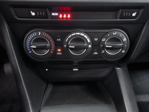 Mazda 3 II (BL) Рестайлинг с пробегом 2013 года, цена 1 295 000 рублей, 144726 км, хэтчбек, Автокод Объявления