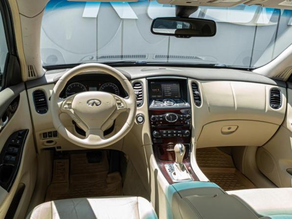 Infiniti QX50 I с пробегом 2014 года, цена 1 930 000 рублей, 82098 км, внедорожник, Автокод Объявления