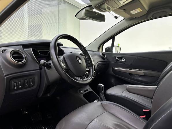 Renault Kaptur I с пробегом 2019 года, цена 1 699 000 рублей, 89500 км, внедорожник, Автокод Объявления