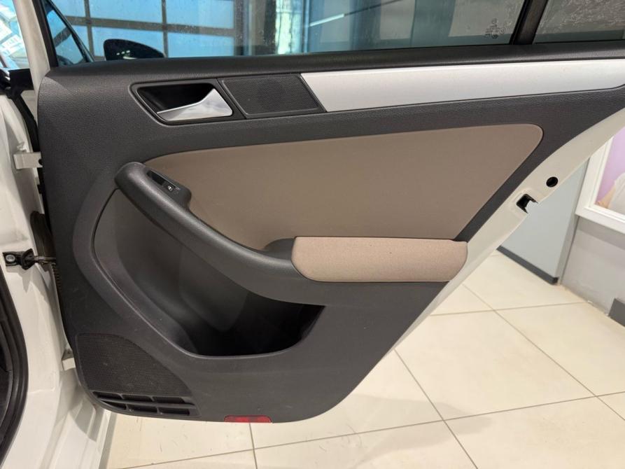 Volkswagen Jetta VI Екатеринбург  - изображение 14
