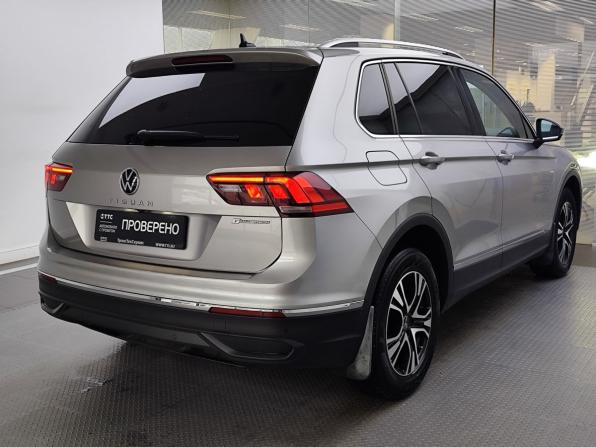 Volkswagen Tiguan II Рестайлинг с пробегом 2021 года, цена 2 600 000 рублей, 98841 км, внедорожник, Автокод Объявления