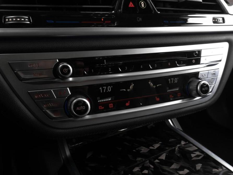 BMW 7 серии VI (G11/G12) Тюмень  - изображение 17