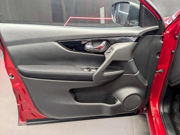 Nissan Qashqai II с пробегом 2018 года, цена 1 640 000 рублей, 78872 км, внедорожник, Автокод Объявления