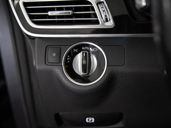 Mercedes-Benz E-Класс IV (W212 S212 C207) Рестайлинг с пробегом 2014 года, цена 1 899 000 рублей, 179324 км, седан, Автокод Объявления