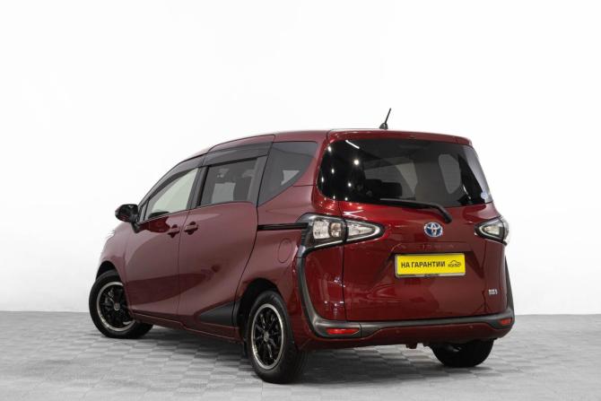 Toyota Sienta II Рестайлинг с пробегом 2020 года, цена 1 299 000 рублей, 103000 км, компактвэн, Автокод Объявления