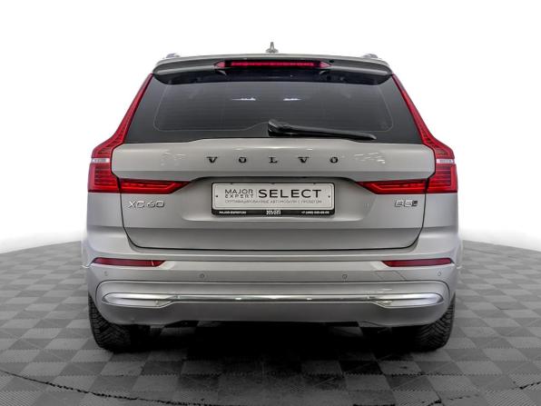 Volvo XC60 II Рестайлинг с пробегом 2021 года, цена 4 655 000 рублей, 49603 км, внедорожник, Автокод Объявления