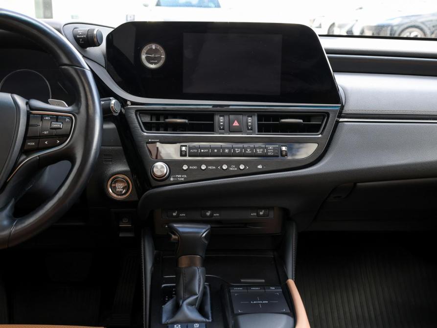 Lexus ES VII Рестайлинг Москва  - изображение 14