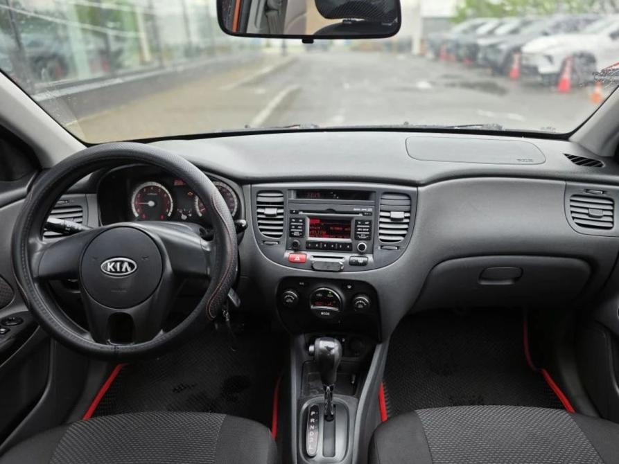Kia Rio II Рестайлинг Санкт-Петербург  - изображение 10