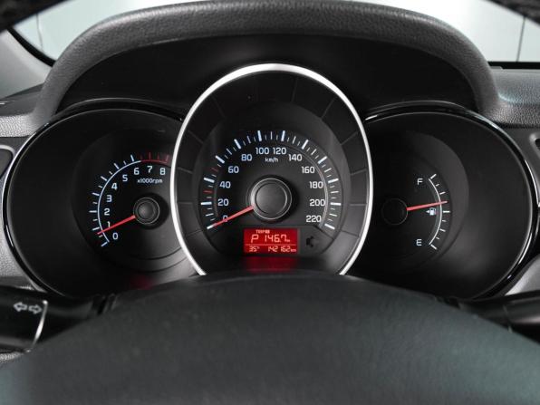 Kia Rio III Рестайлинг с пробегом 2017 года, цена 1 319 000 рублей, 142162 км, седан, Автокод Объявления