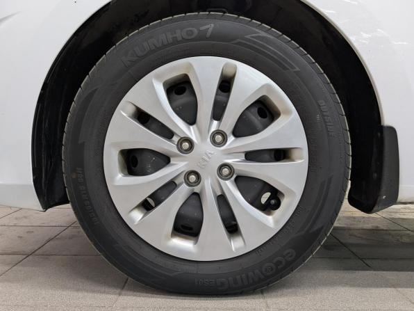 Kia Rio IV Рестайлинг с пробегом 2021 года, цена 1 650 000 рублей, 37885 км, седан, Автокод Объявления