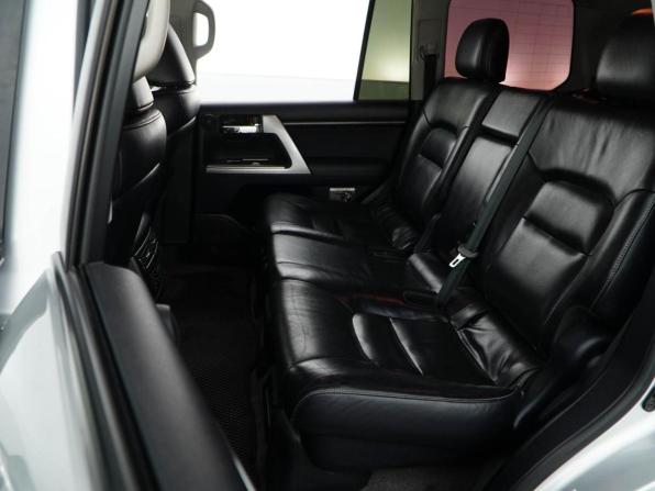 Toyota Land Cruiser 200 Series Рестайлинг 1 с пробегом 2012 года, цена 3 183 055 рублей, 255531 км, внедорожник, Автокод Объявления