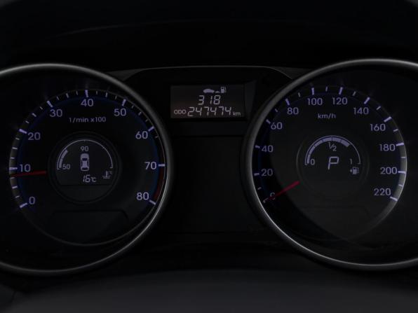 Hyundai ix35 I Рестайлинг с пробегом 2013 года, цена 1 200 000 рублей, 247386 км, внедорожник, Автокод Объявления