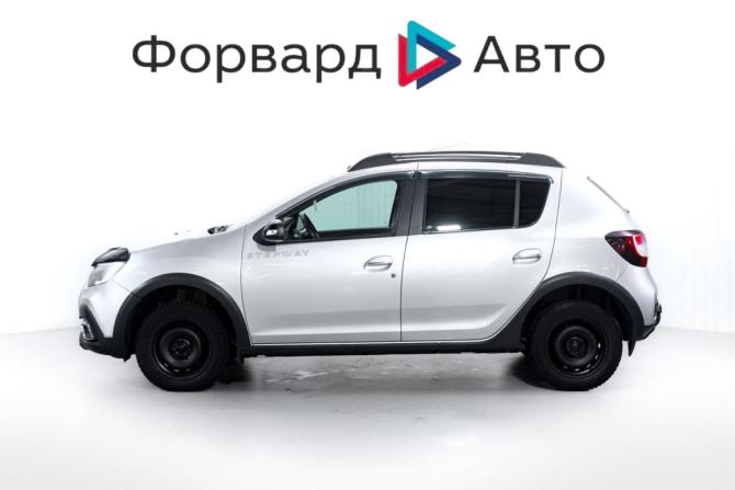 Renault Sandero II Рестайлинг с пробегом 2019 года, цена 1 145 000 рублей, 115000 км, хэтчбек, Автокод Объявления