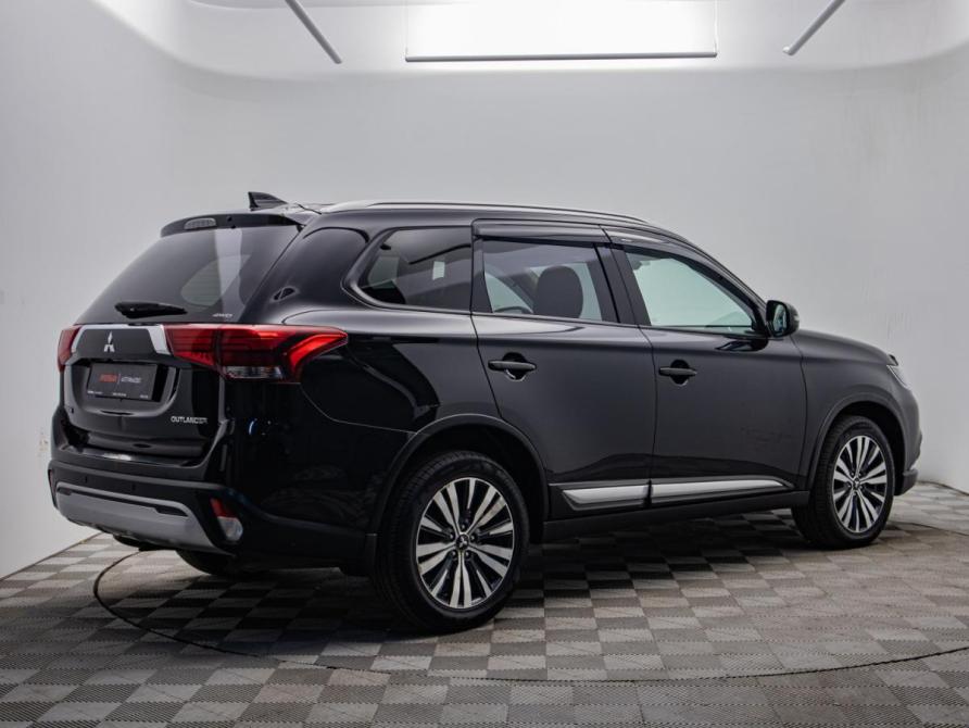 Mitsubishi Outlander III Рестайлинг 3 Москва  - изображение 5