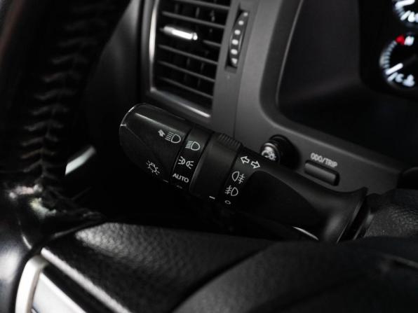 Toyota Land Cruiser 200 Series Рестайлинг 2 с пробегом 2018 года, цена 6 839 000 рублей, 176053 км, внедорожник, Автокод Объявления