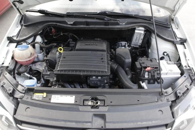 Volkswagen Polo V Рестайлинг с пробегом 2016 года, цена 1 145 000 рублей, 133496 км, седан, Автокод Объявления