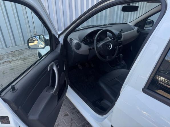 Renault Logan I Рестайлинг с пробегом 2012 года, цена 399 000 рублей, 158811 км, седан, Автокод Объявления